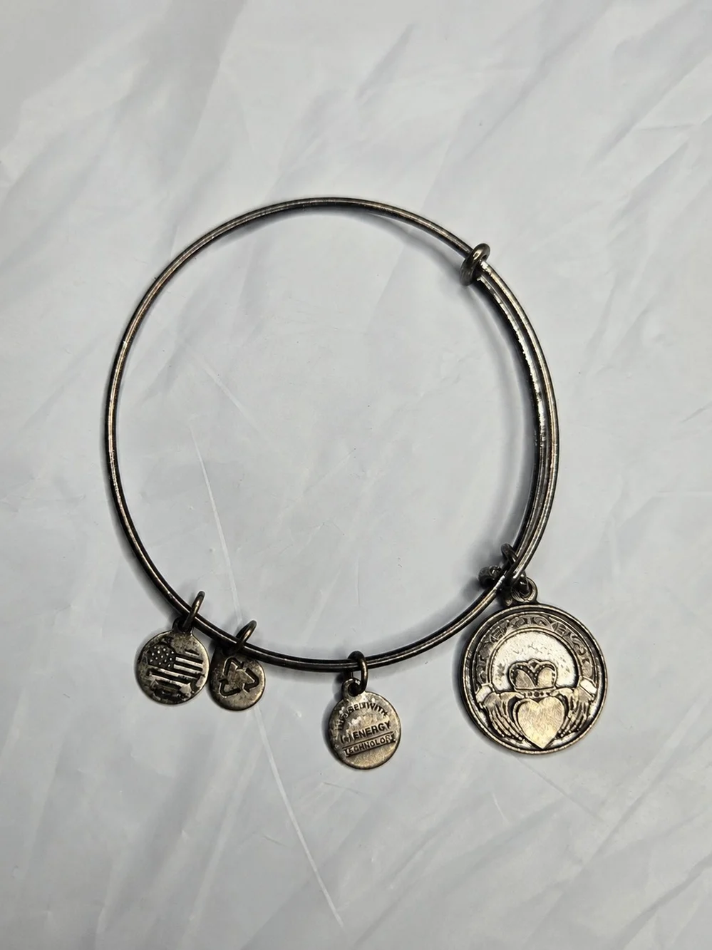 Alex and Ani Claddagh Expandable Charm Bangle Bracelet Silver Tone 2015